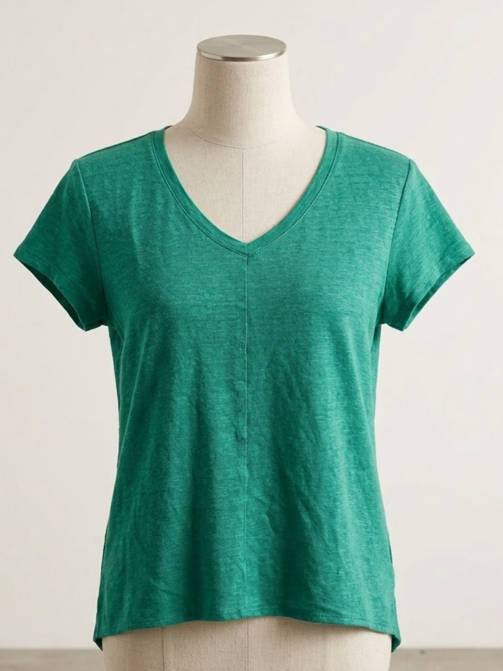 Tahari Green 100% Linen V-Neck Short Sleeve Top Knit Tee Size Small